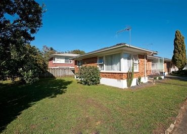 1/153 Shakespeare Road, Milford | Neat and Sweet in Milford | SOLD