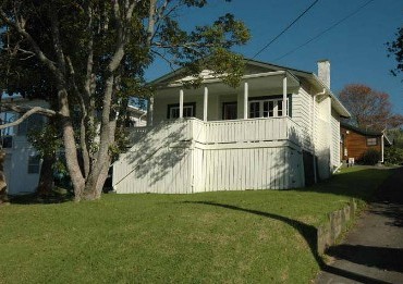 16 Corunna Road Milford | Original 1920s Cottage